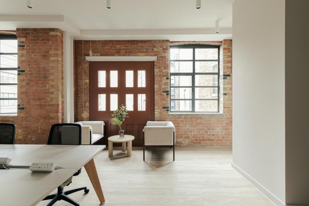 6 Corbet Place-6.jpg