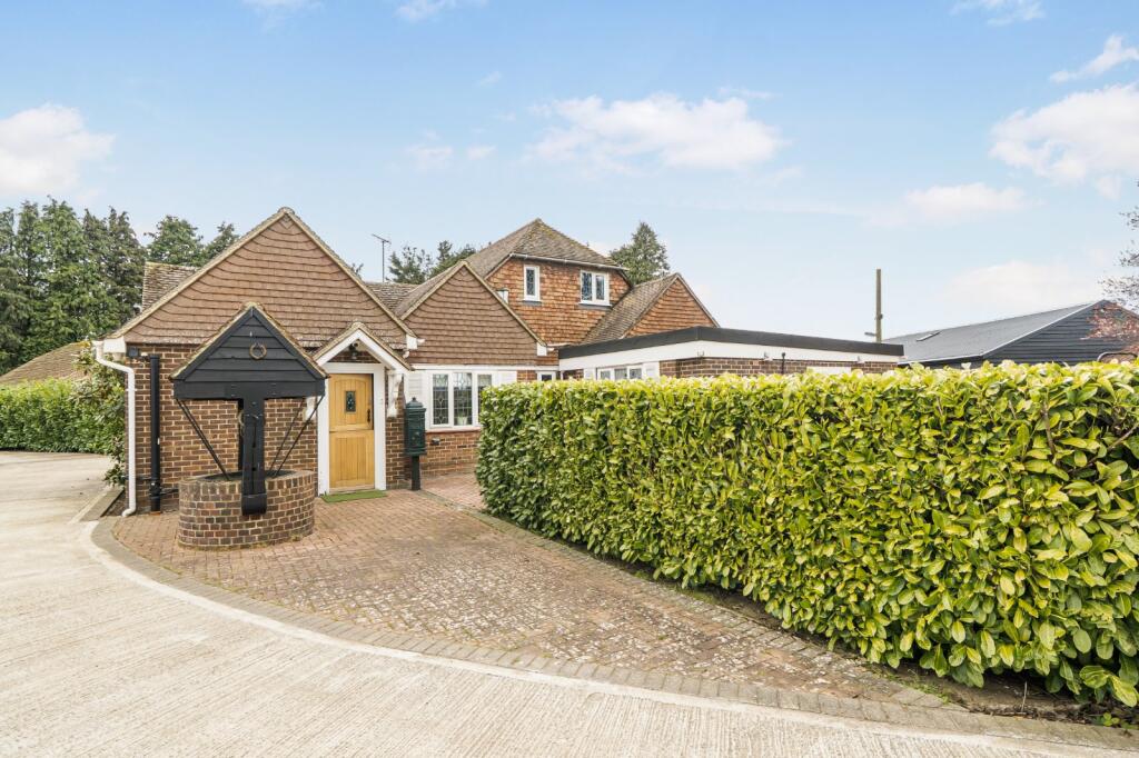 Main image of property: Hubbards Hill, Lenham, Maidstone, Kent, ME17