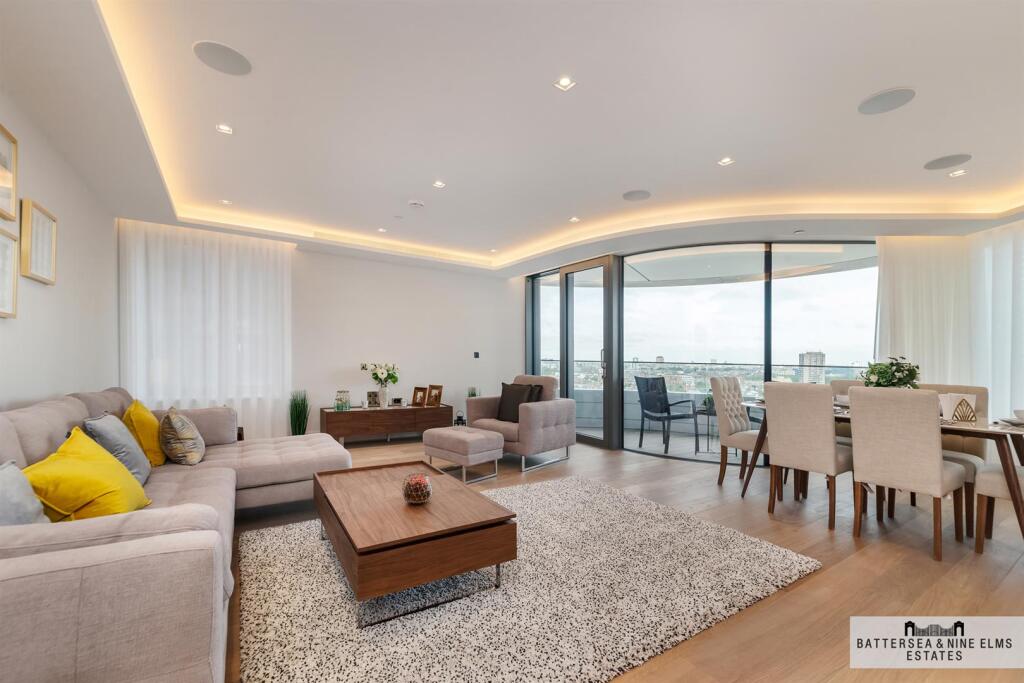 Main image of property: The Corniche, Tower One