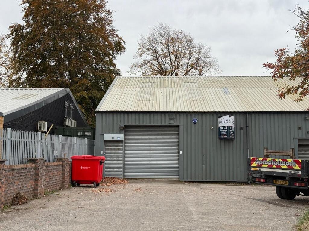 Main image of property: Unit 8D, Palatine Industrial Estate, off Causeway Avenue, Warrington, WA4 6QQ