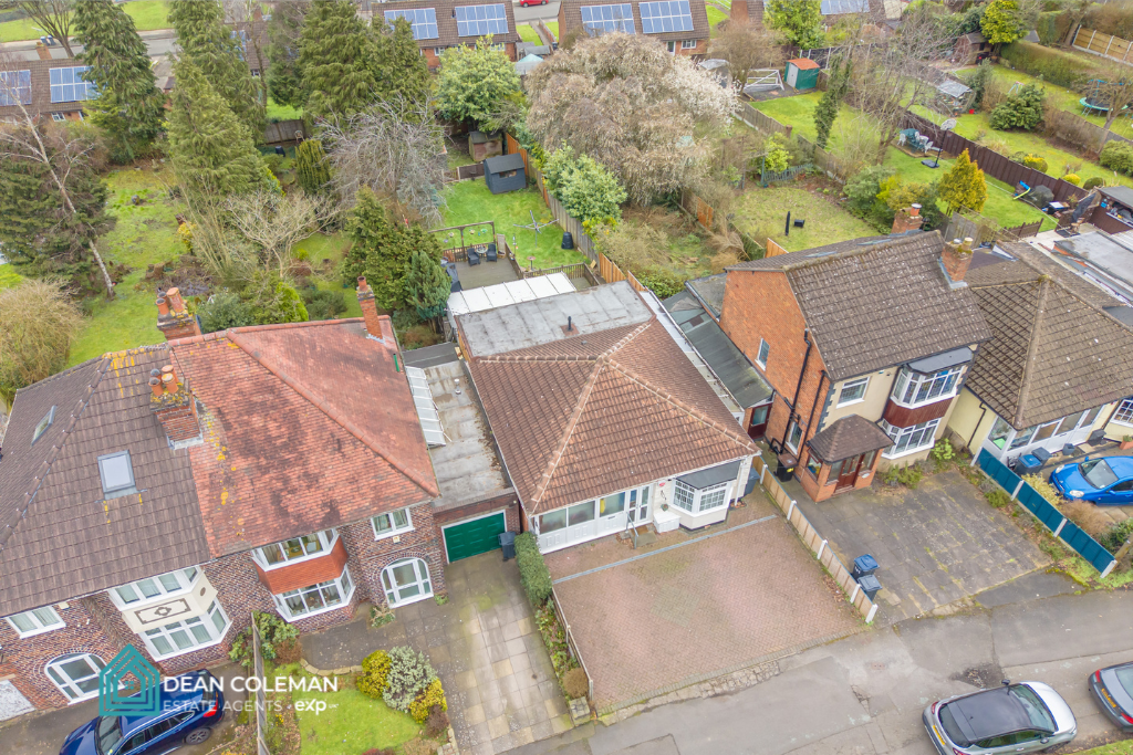 Main image of property: West Heath Road, Birmingham, B31 3HD