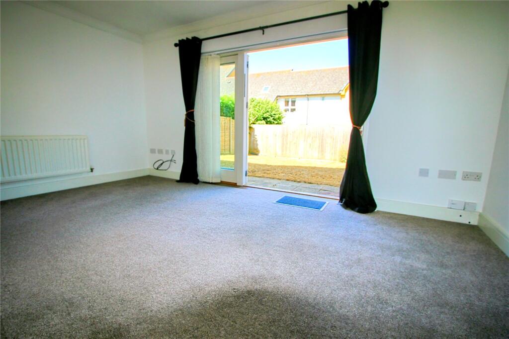 Phalarope Way, St. Marys Island, Chatham, Kent, ME4 – pohled 4