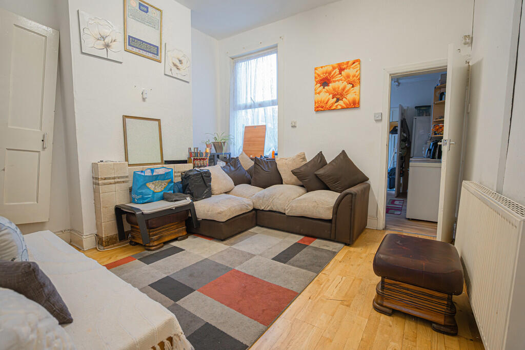 Uplands Road, Handsworth photo 3