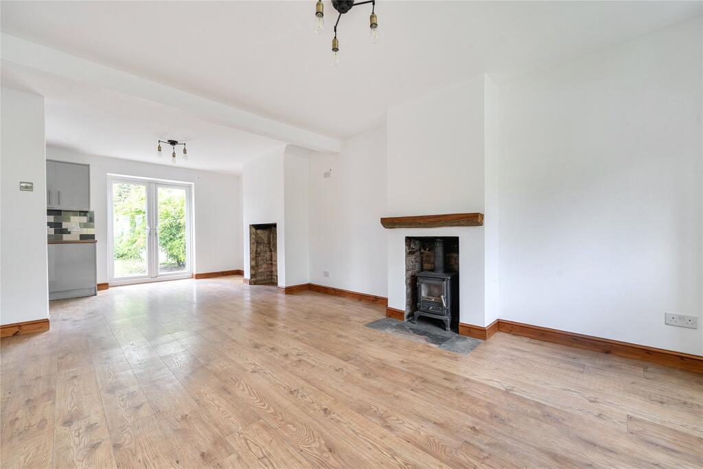 High Street, Sharnbrook, Bedfordshire, MK44 photo 4