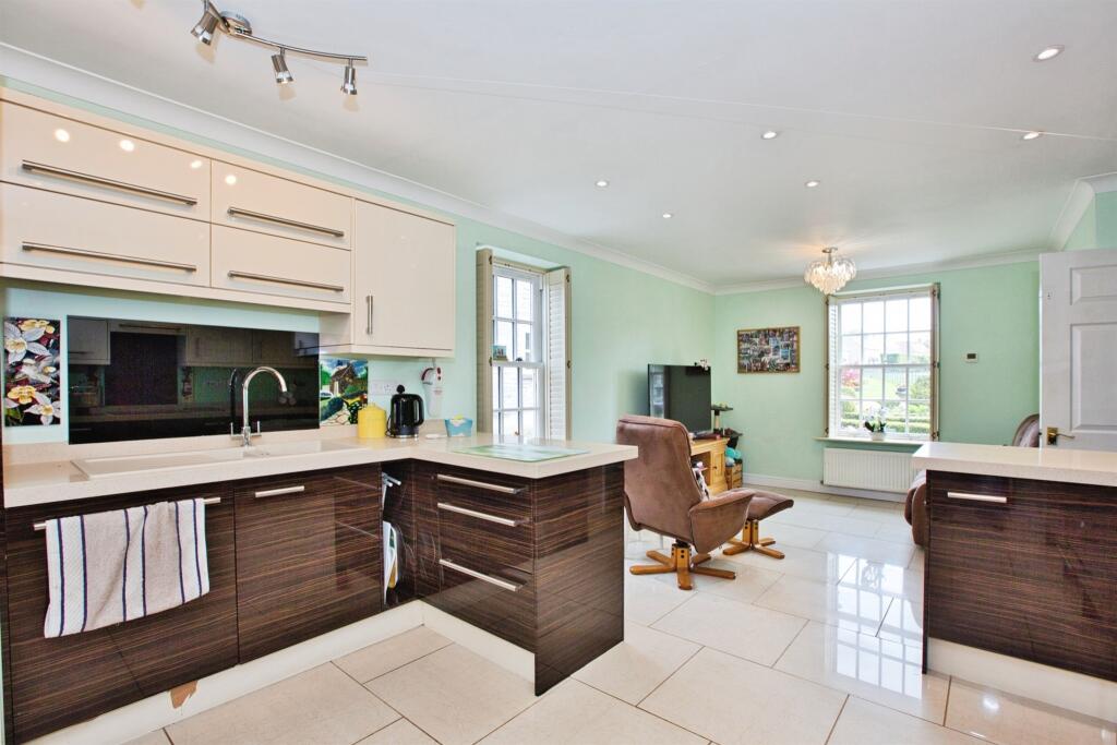 Additional image 9 of The Budds, Shepton Mallet