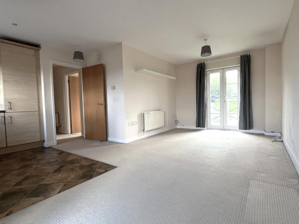 Apartment in Dartford - View 5