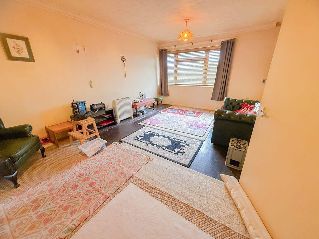 Luce Close, Birmingham, B35 6PJ photo 5
