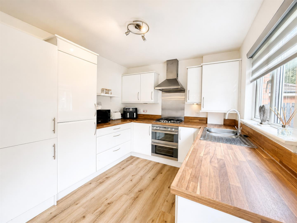 House in Motherwell - More