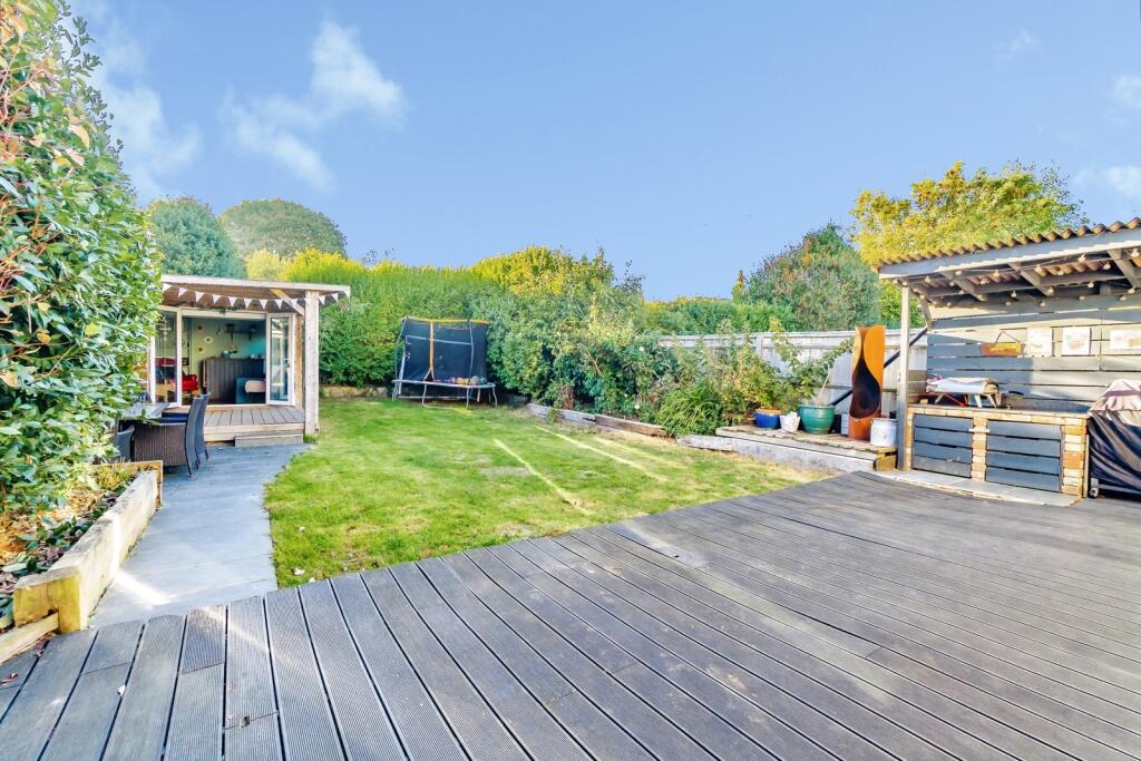 House in Tunbridge Wells, Pembury - View 4