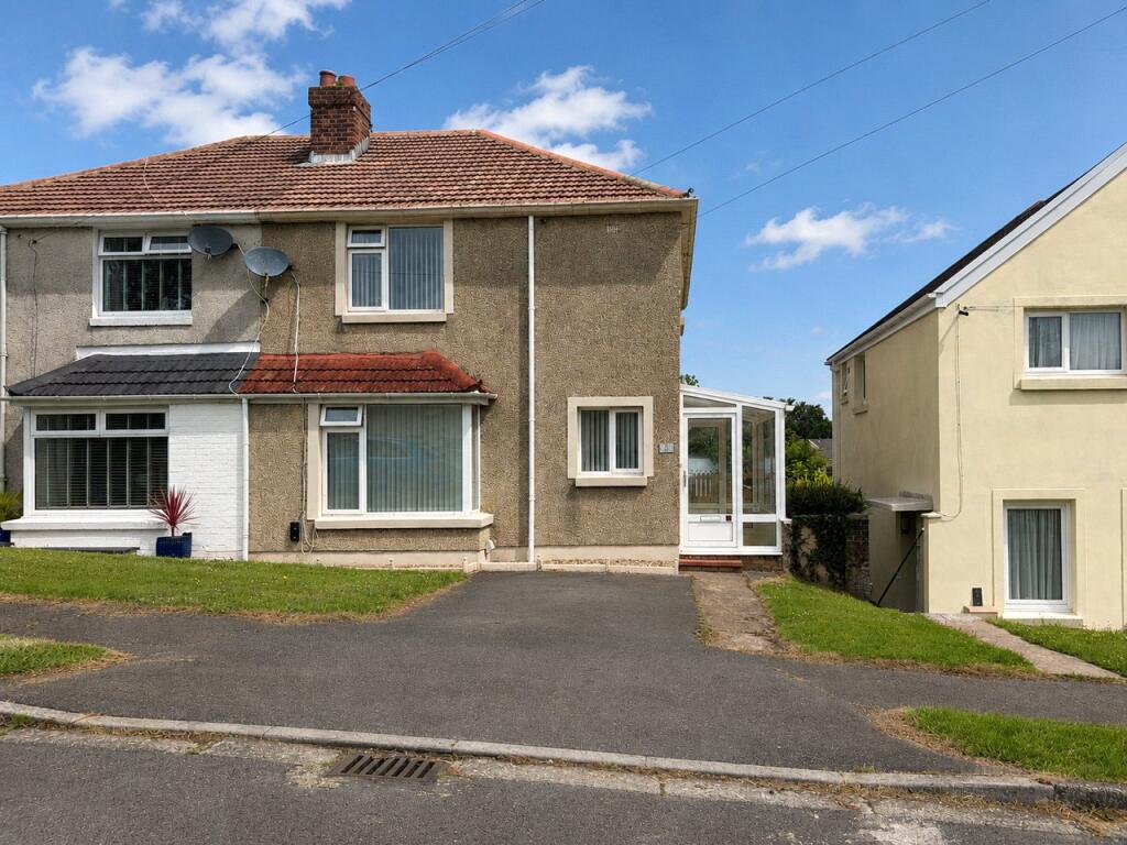 Main image of property: St. Lawrence Avenue, Hakin, Milford Haven, Pembrokeshire, SA73