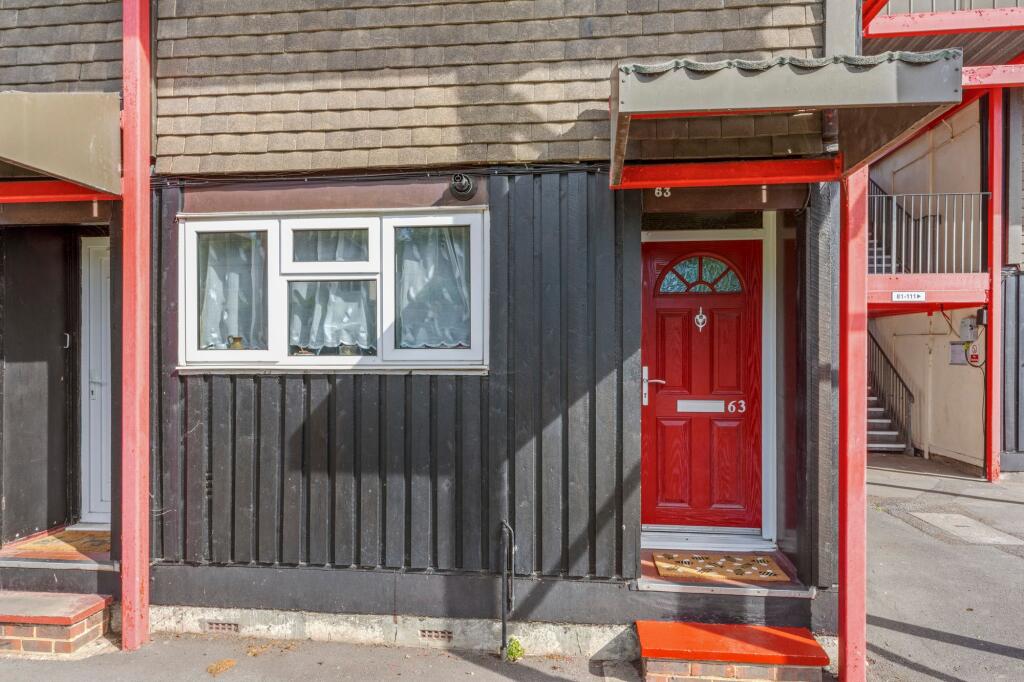 Apartment in Wooburn Green, Wooburn - View 4