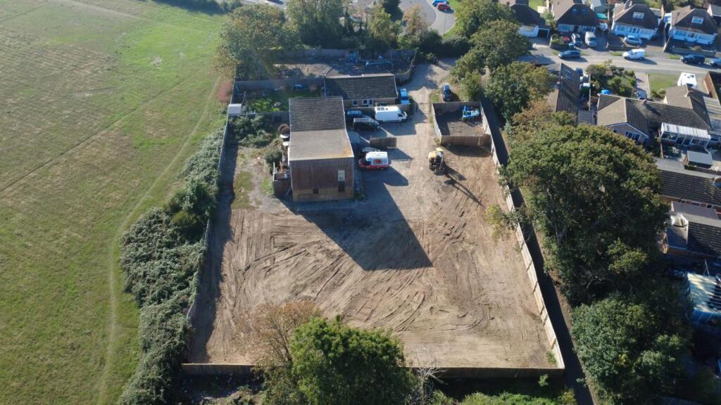 The Pavilion Nursery, Hook Lane, Bognor Regis, West Sussex, PO22 8AT - More