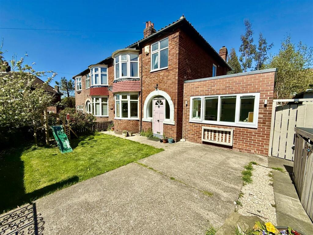 Main image of property: Felton Crescent, Gateshead