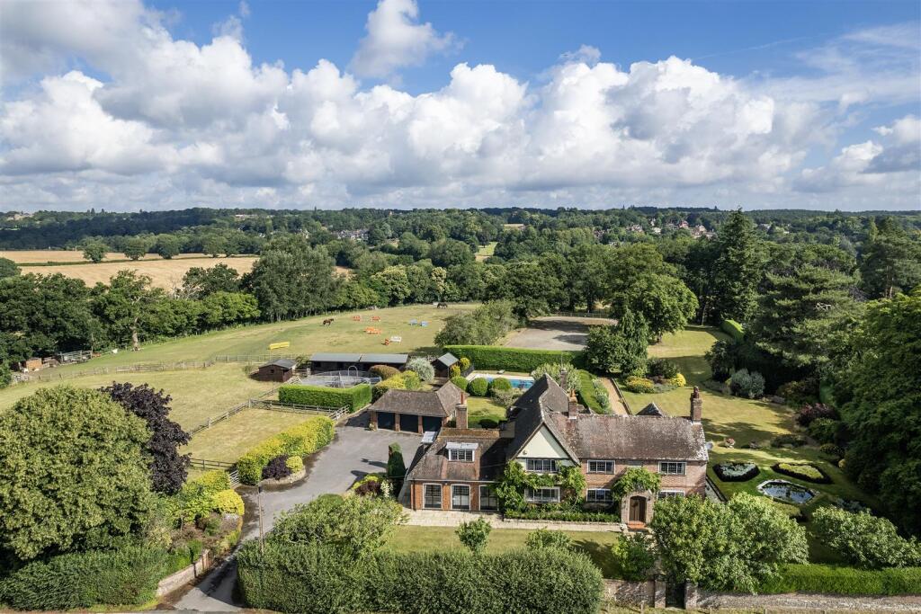 Main image of property: The Street, Frensham,  Farnham, GU10