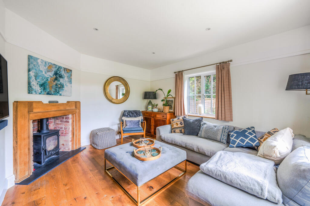 Warwick Road, Stratford-Upon-Avon, CV37 photo 4