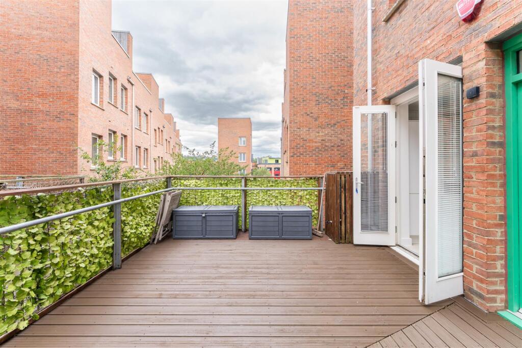 Apartment in Newcastle upon Tyne, Battle Field - View 5