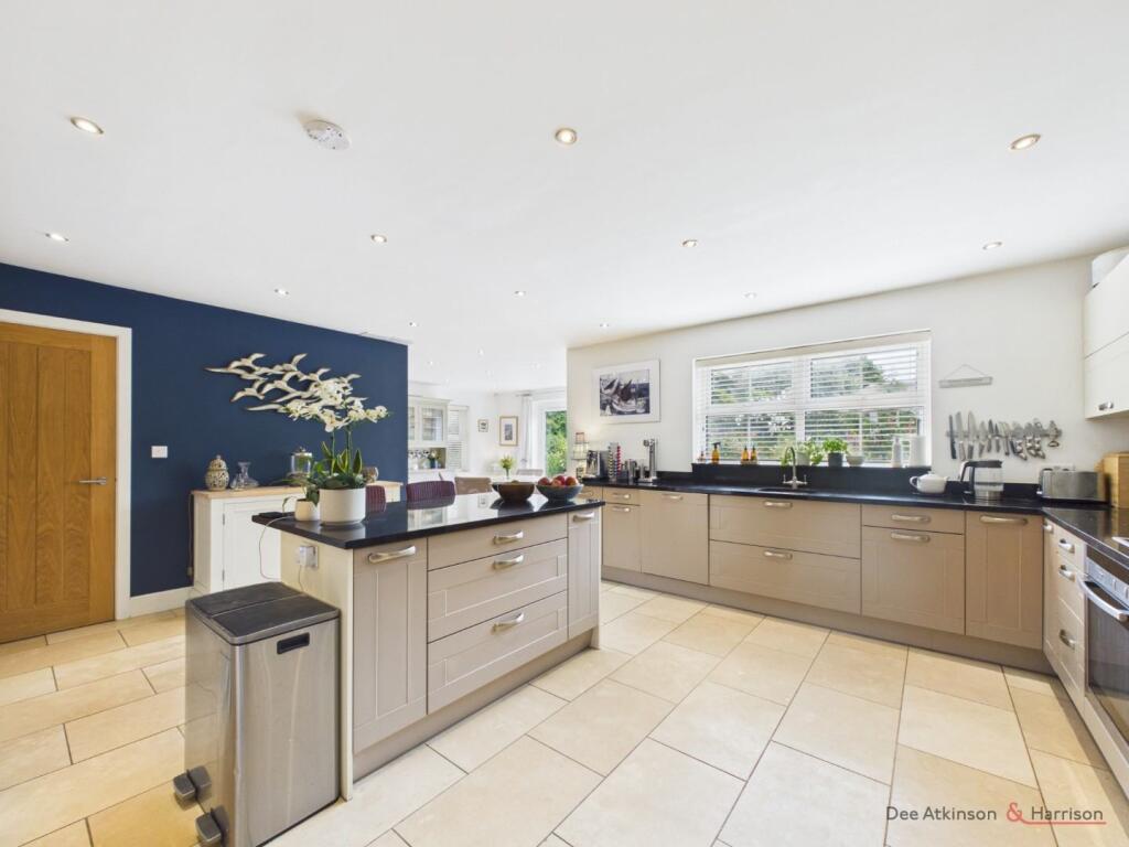 House in York - View 4