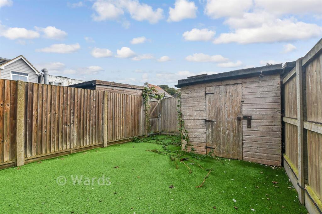 House in Folkestone and Hythe, Littlestone on Sea, New Romney - View 4