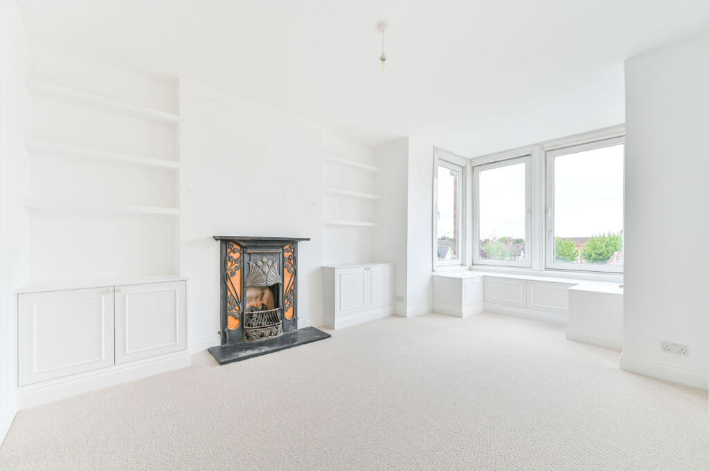 Apartment in London - More