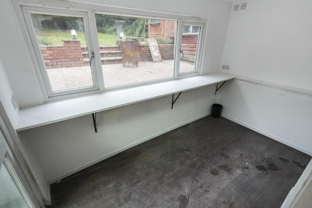 Additional image 7 of The Horseshoe, Oldbury, B68