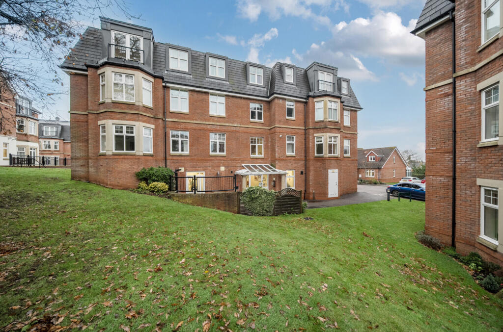 Main image of property: Kinglake Drive, Taunton, Somerset, TA1