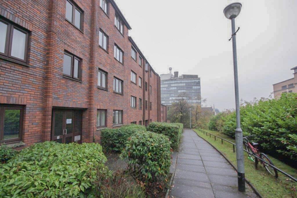 Main image of property: 5D Hanover Court North Frederick Path Glasgow G1 2BG