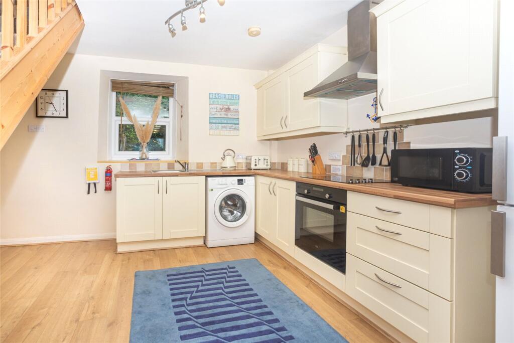 Clynnogfawr, Caernarfon, Gwynedd, LL54 photo 3