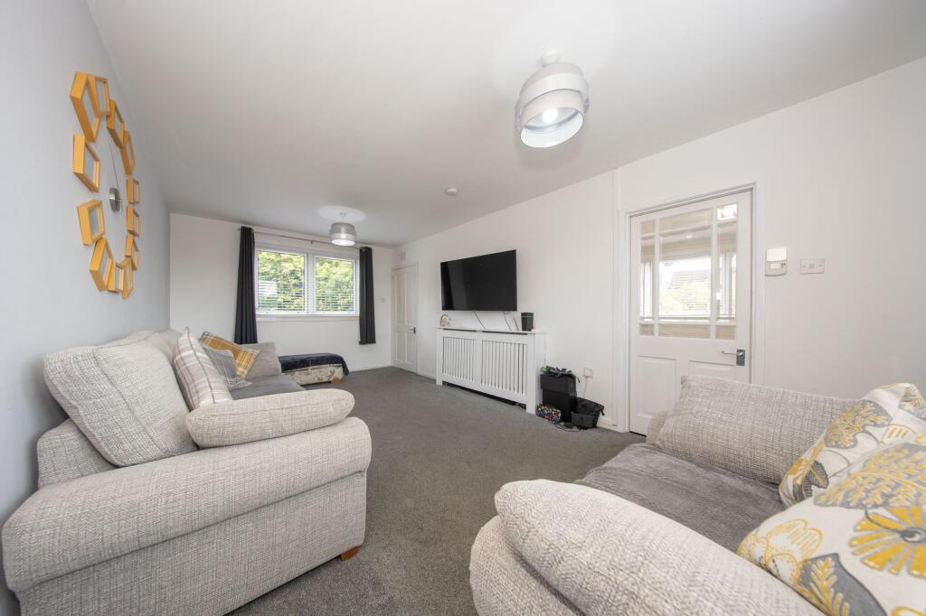 Craigseaton, Broxburn, EH52 6BD photo 2