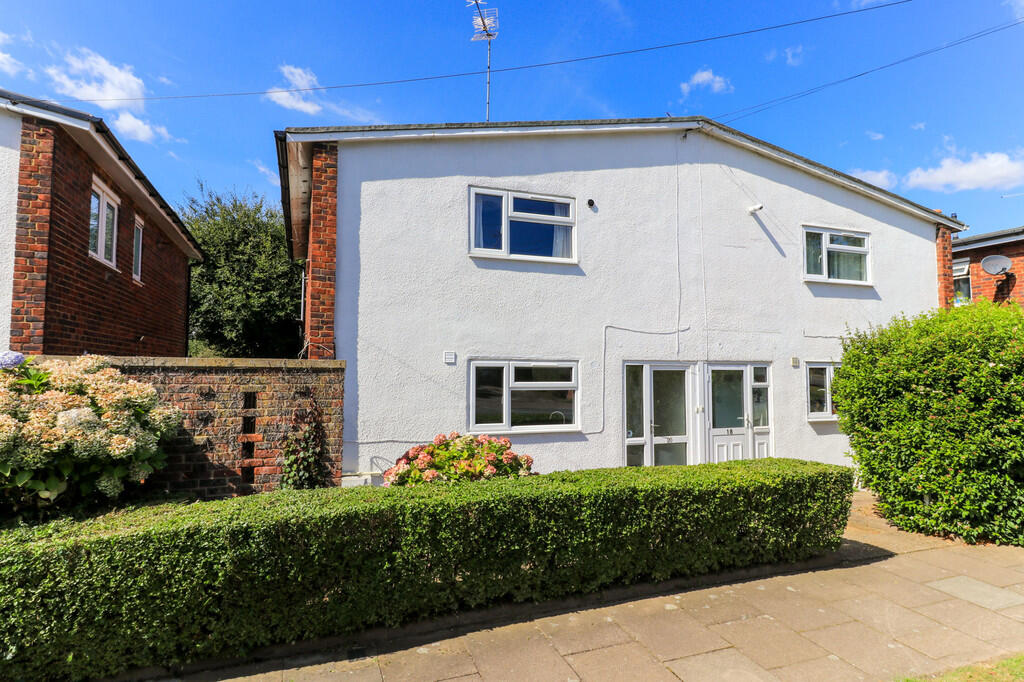 Main image of property: Fern Dells, Hatfield