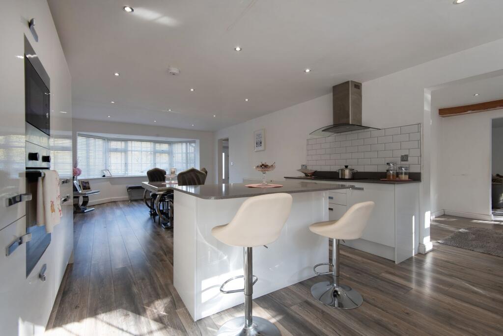 House in Wyre Forest, Aggborough, Kidderminster - View 4