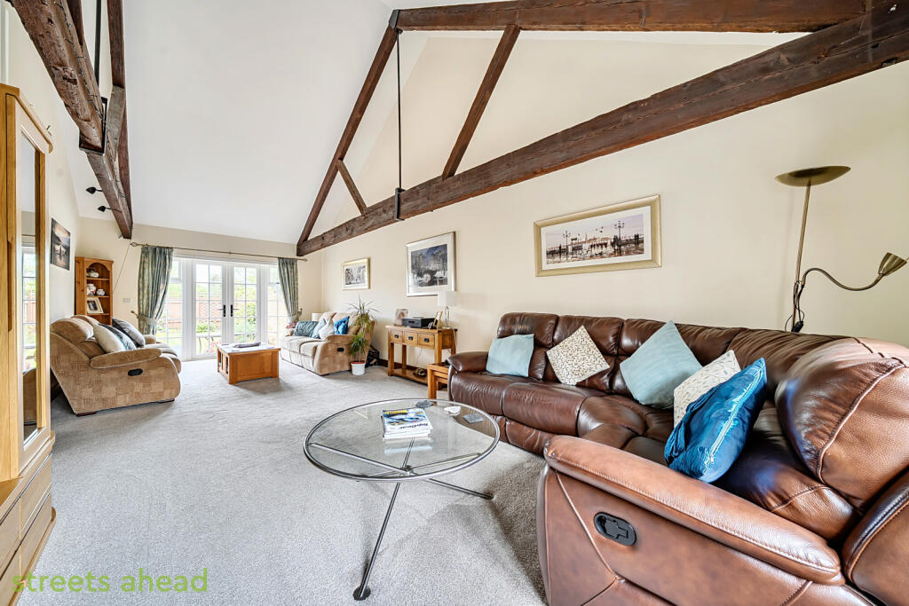 Nutfield Marsh Road, Nutfield, Redhill, Surrey, RH1 - View 3
