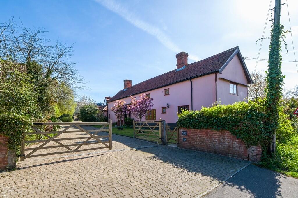 Main image of property: Shelfanger, Diss