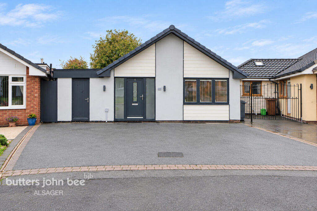 3-bed detached on Stanley Court, Alsager, £350,000