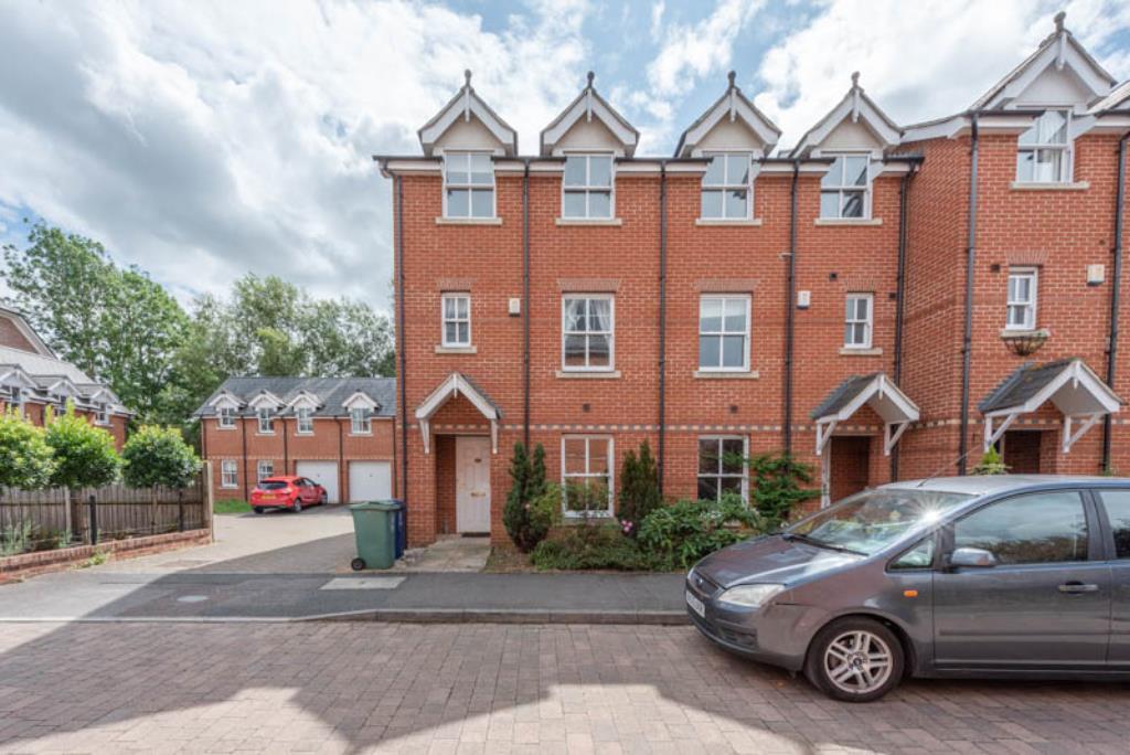 Main image of property: Lamarsh Road, Botley OX2 