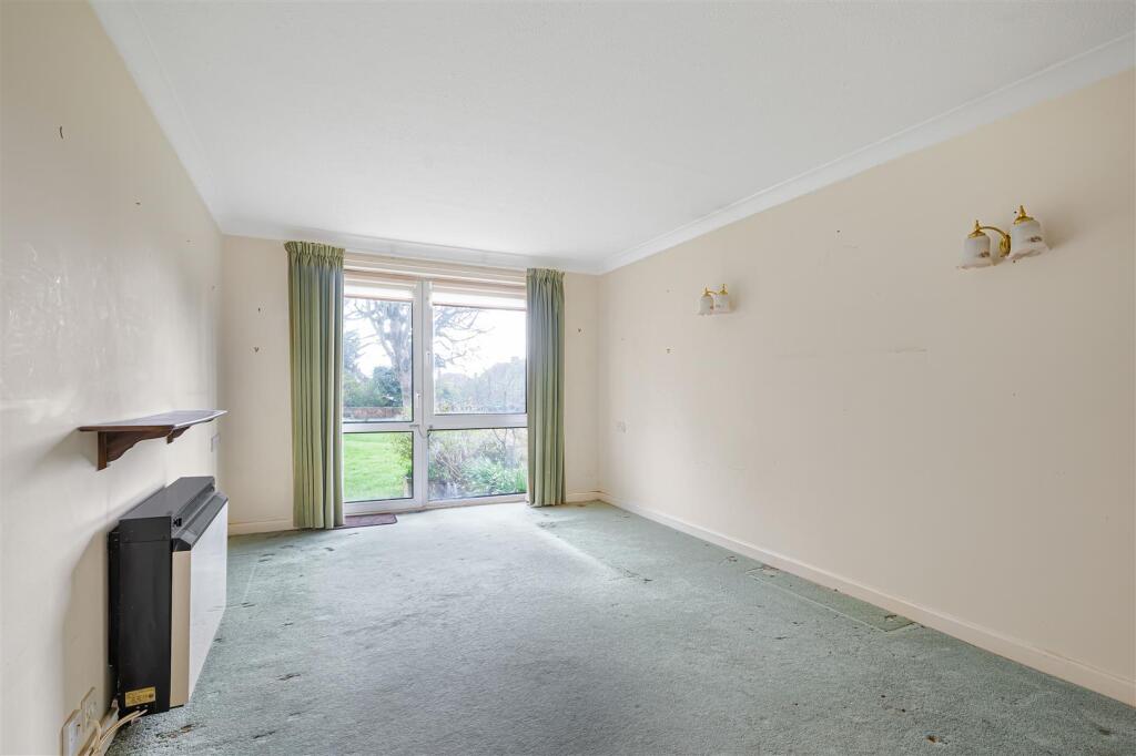 Sutton Road, Seaford photo 4