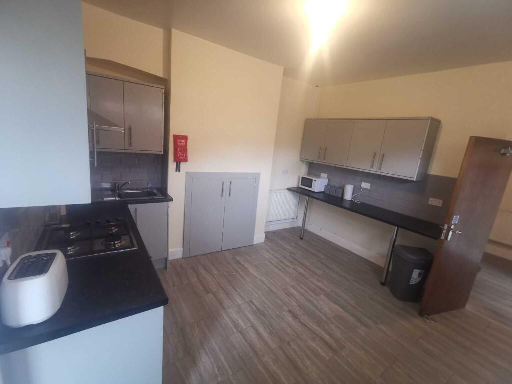 Additional image 4 of 1X Room Available, Showell Green Lane, Sparkhill, B11