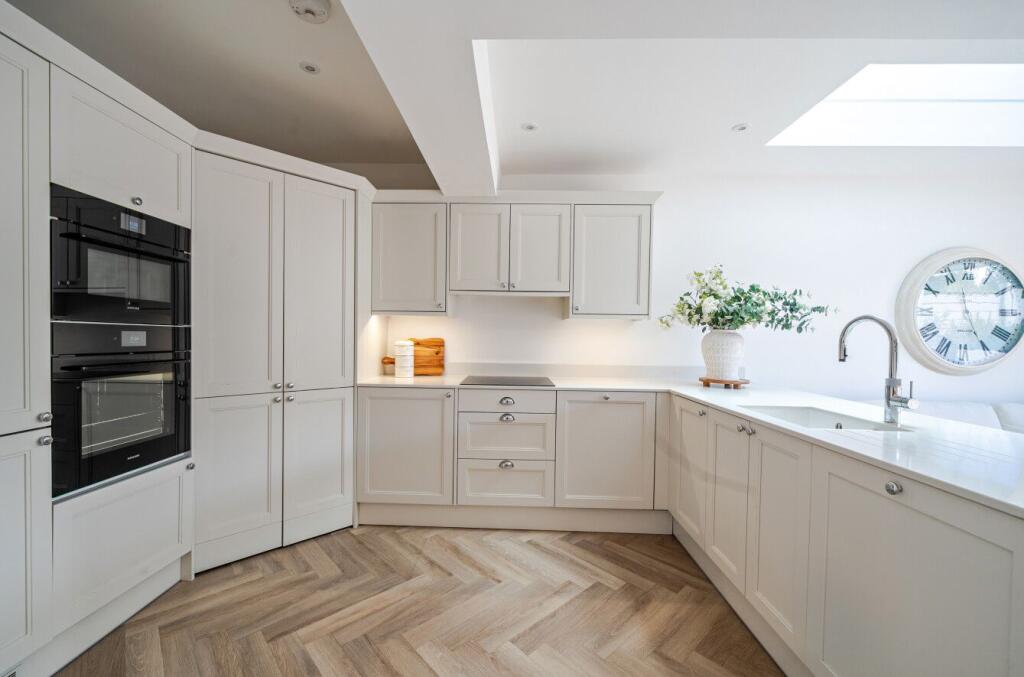 House in Wimborne Minster, Dorset - View 5
