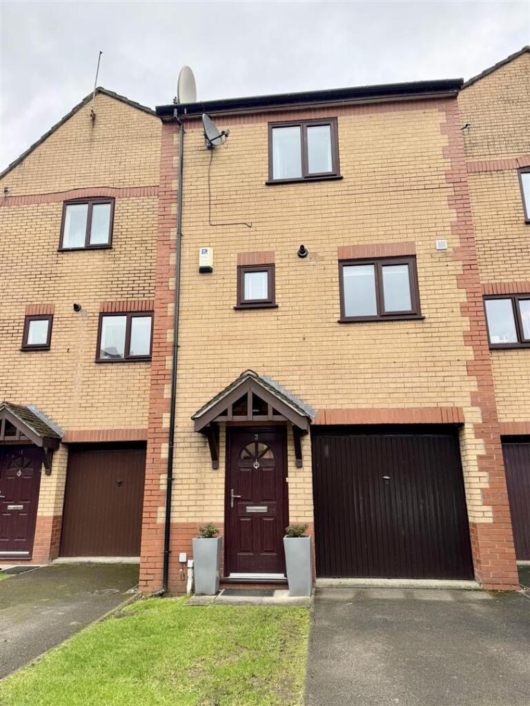Main image of property: Raleigh Close Manchester, M20 2BY