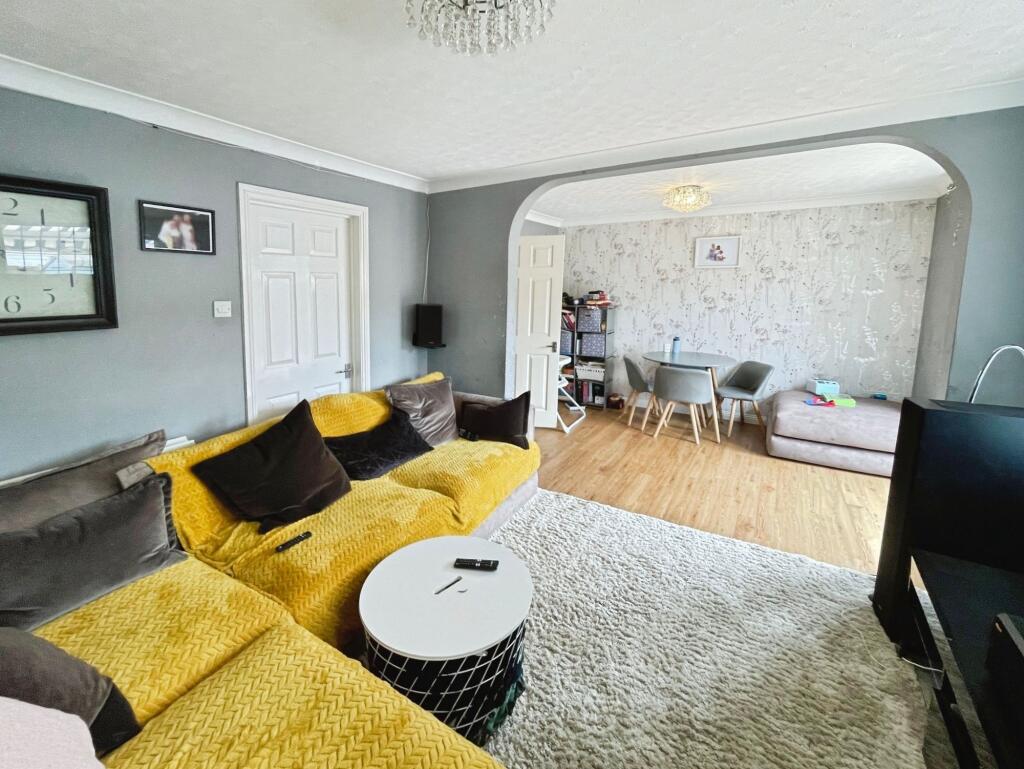 Bermuda Close, Basingstoke, RG24 - View 3
