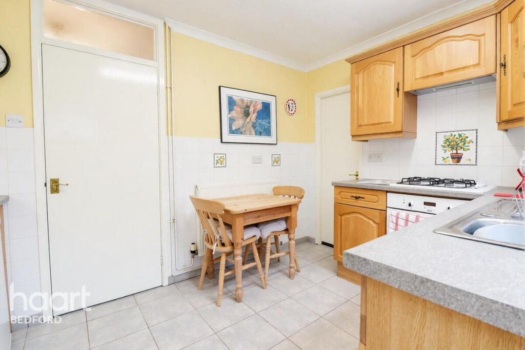 House in Milton Keynes - View 3