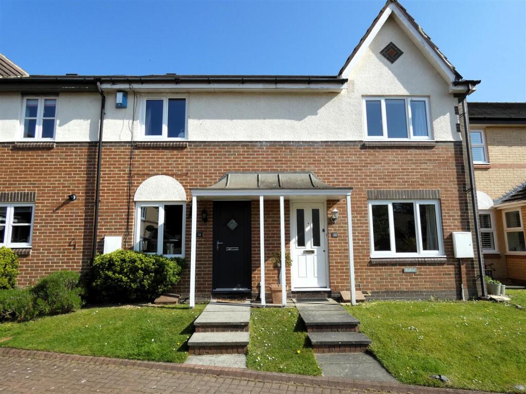 2-bed terraced on Hazeldene Court, Tynemouth, £240,000