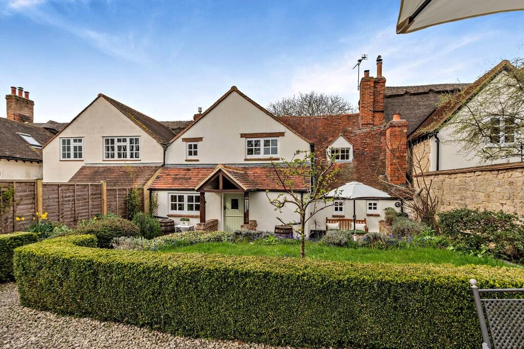 Main image of property: The Green, Great Milton, Oxford