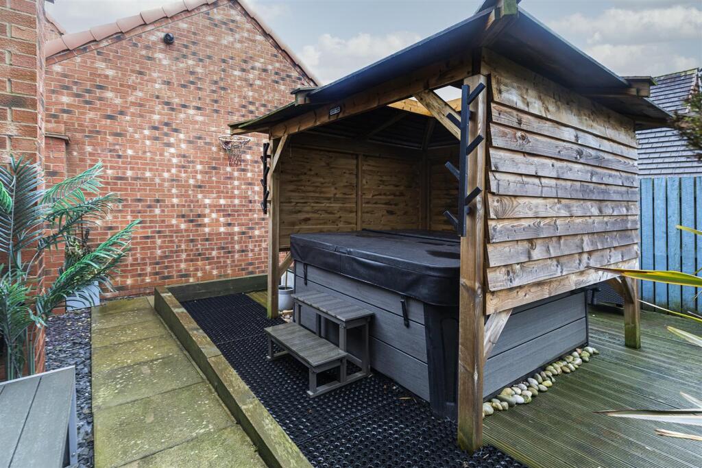 Additional image 34 of Links Way, Drighlington, Bradford