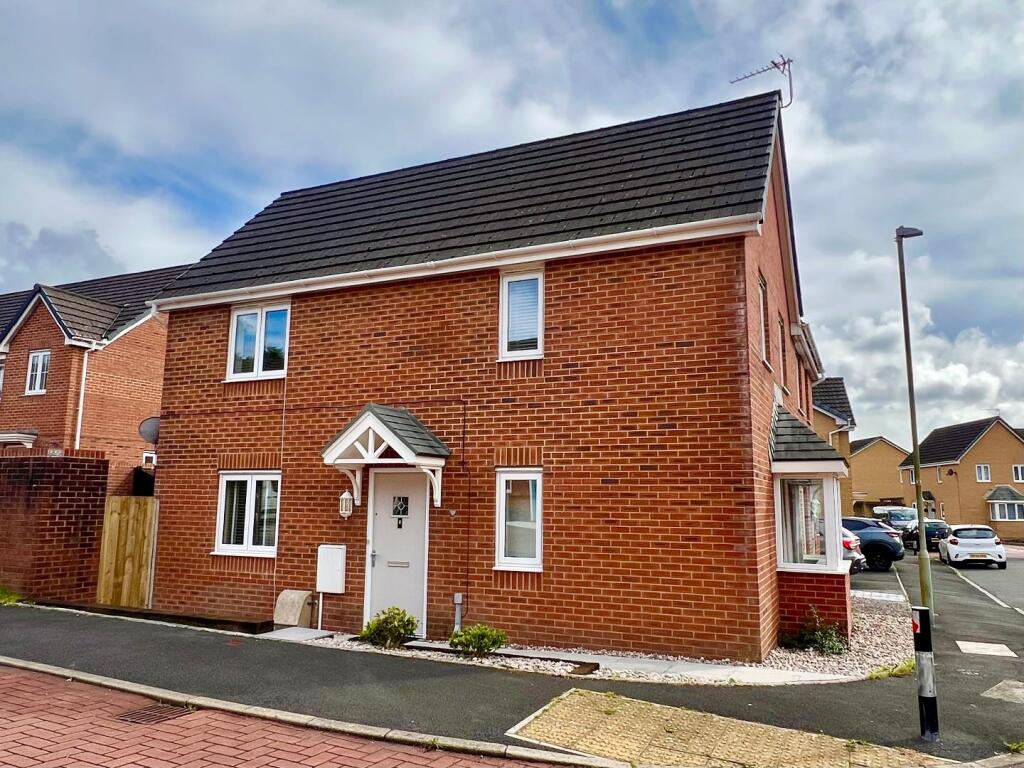 Main image of property: Ffordd Maendy, Sarn, Bridgend County Borough, CF32 9EZ