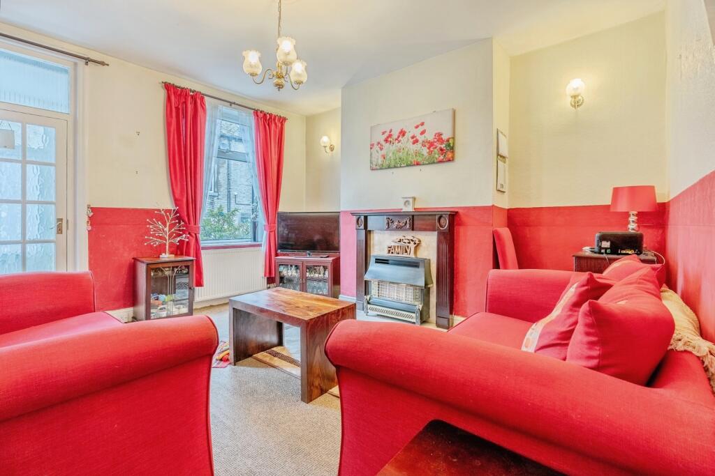 House in Pendle, Colne - View 4