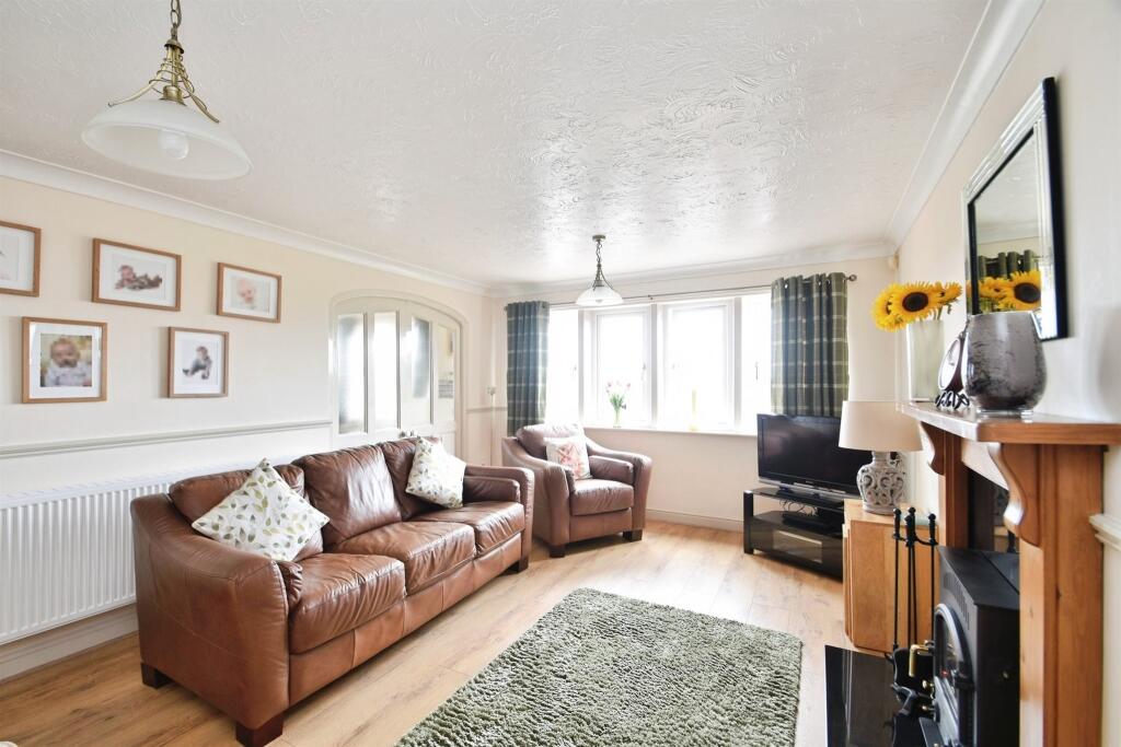 Additional image 7 of Rowantree Avenue, Baildon, Shipley