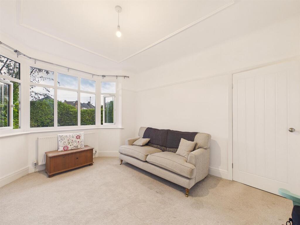 House in Greasby, Liverpool City Region - View 5