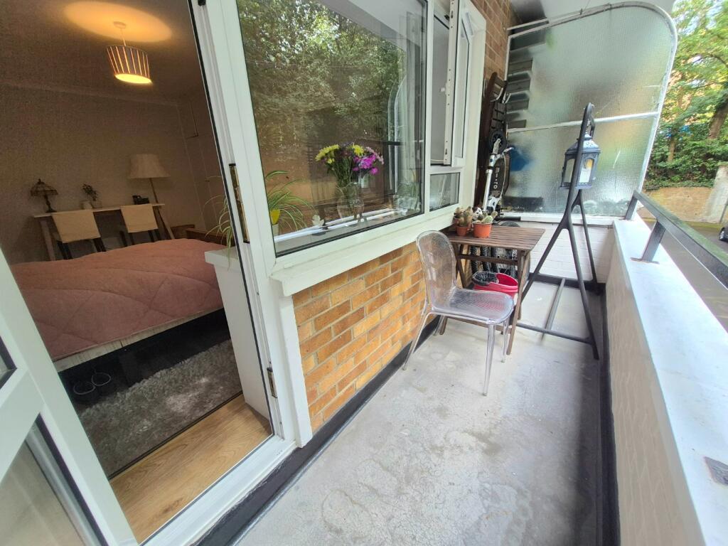 Apartment in Bournemouth - More