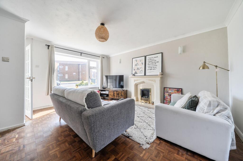 Garth Crescent, Binley - 3 Bed Family Home - View Today! - View 3