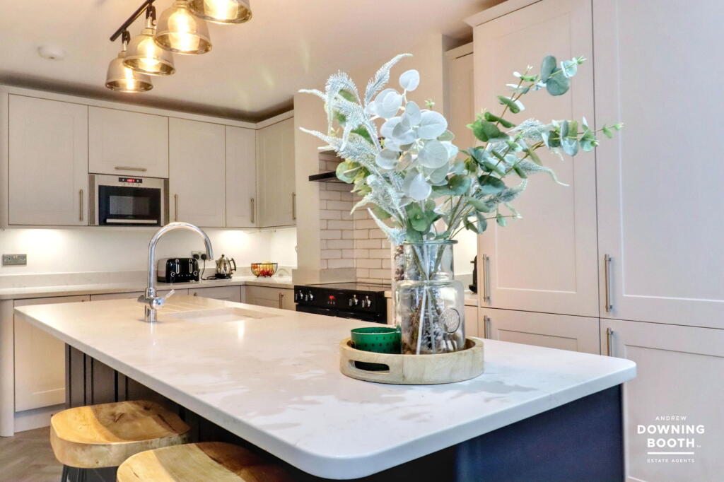 Additional image 9 of Blackberry Lane, Sutton Coldfield, B74 4JH